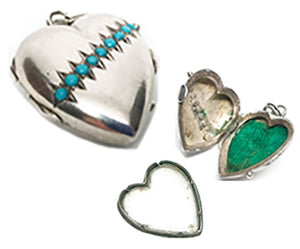 RARE Convent Antique Nineteenth Century Silver Sacred Heart Reliquary Ex Voto with Turquoise Stones